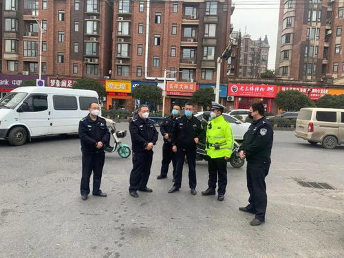 鄧志勇調(diào)研指導(dǎo)青云譜大隊(duì)節(jié)前交通管理工作